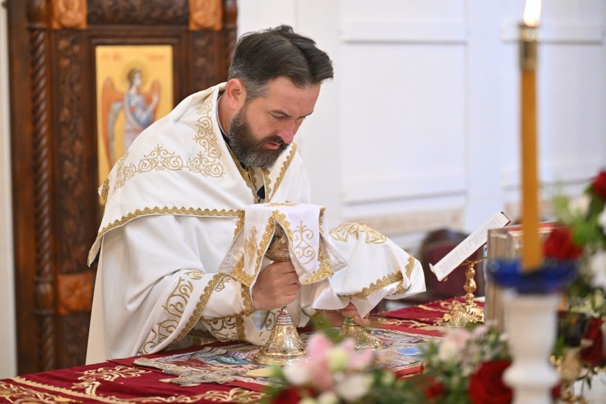 Васкршњи уторак у барском Саборном храму