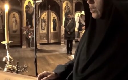 Акатист Светој Марији Гатчинскоj у манастиру Богородице Тројеручице