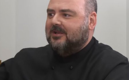 Бог није замена за државу